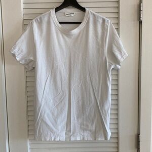 Future Planet Classic White Short Sleeve T-Shirt Size M.